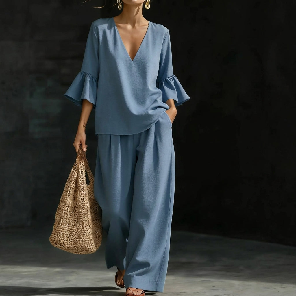 Maj – Blus och palazzo-byxor med volangärm