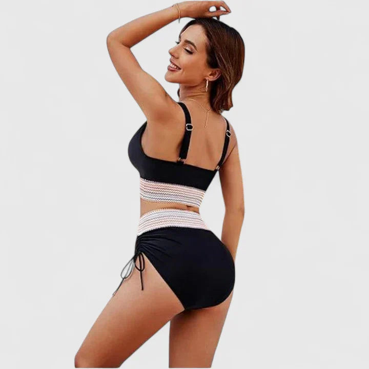 Frida – Bikini med hög midja och vågmönster