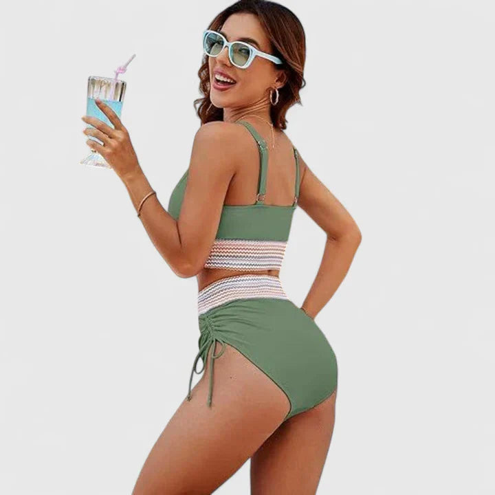 Frida – Bikini med hög midja och vågmönster
