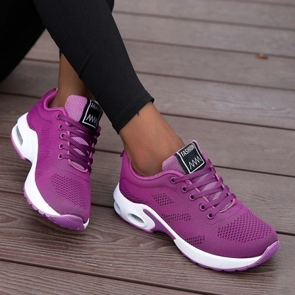 Tora – Luftdämpade sneakers för aktiva dagar
