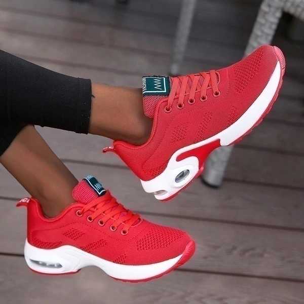 Tora – Luftdämpade sneakers för aktiva dagar