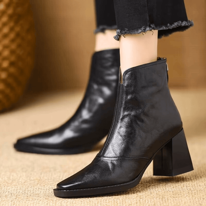 Gun – Eleganta läderankelboots med klack
