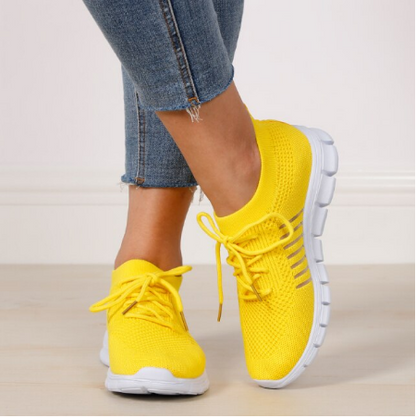 Beda – Lätta sneakers med stickad ovandel