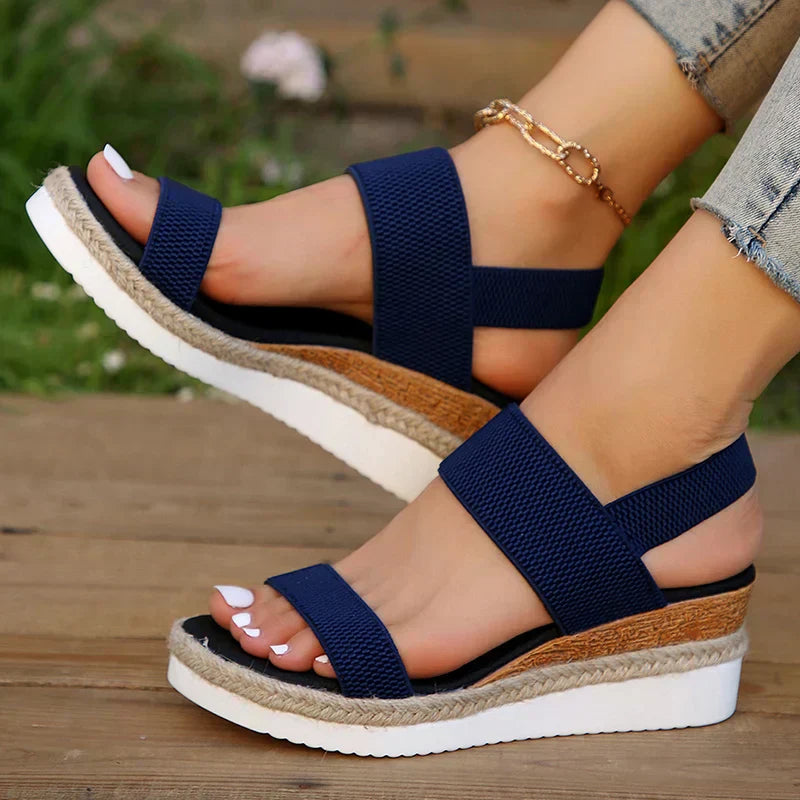 Karolina – Ortopediska sandaler
